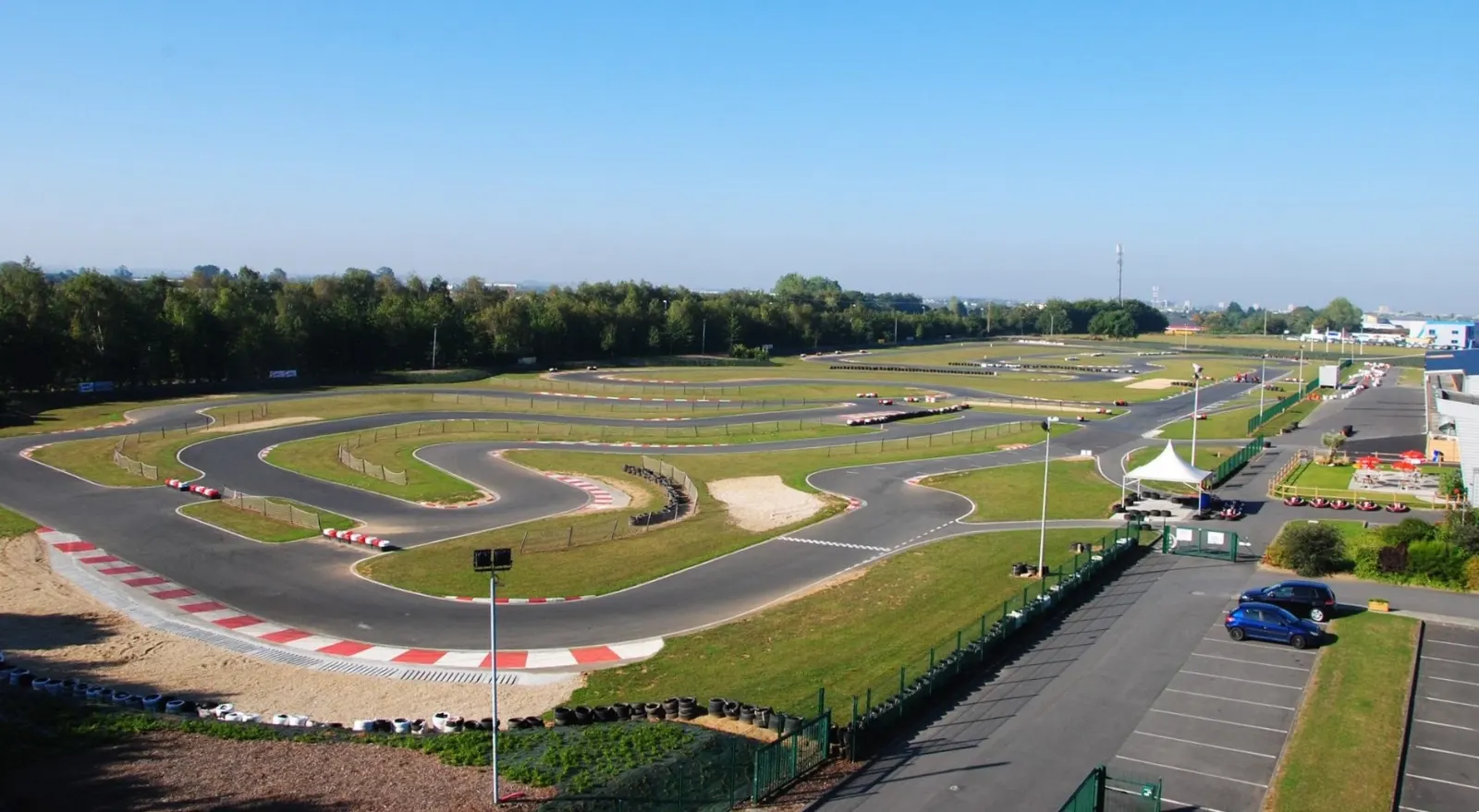 Vue aérienne des pistes du Circuit de Caen